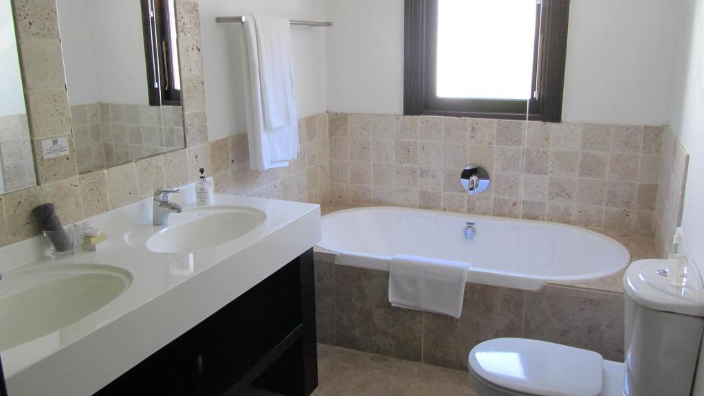 Cape Riviera Guest house