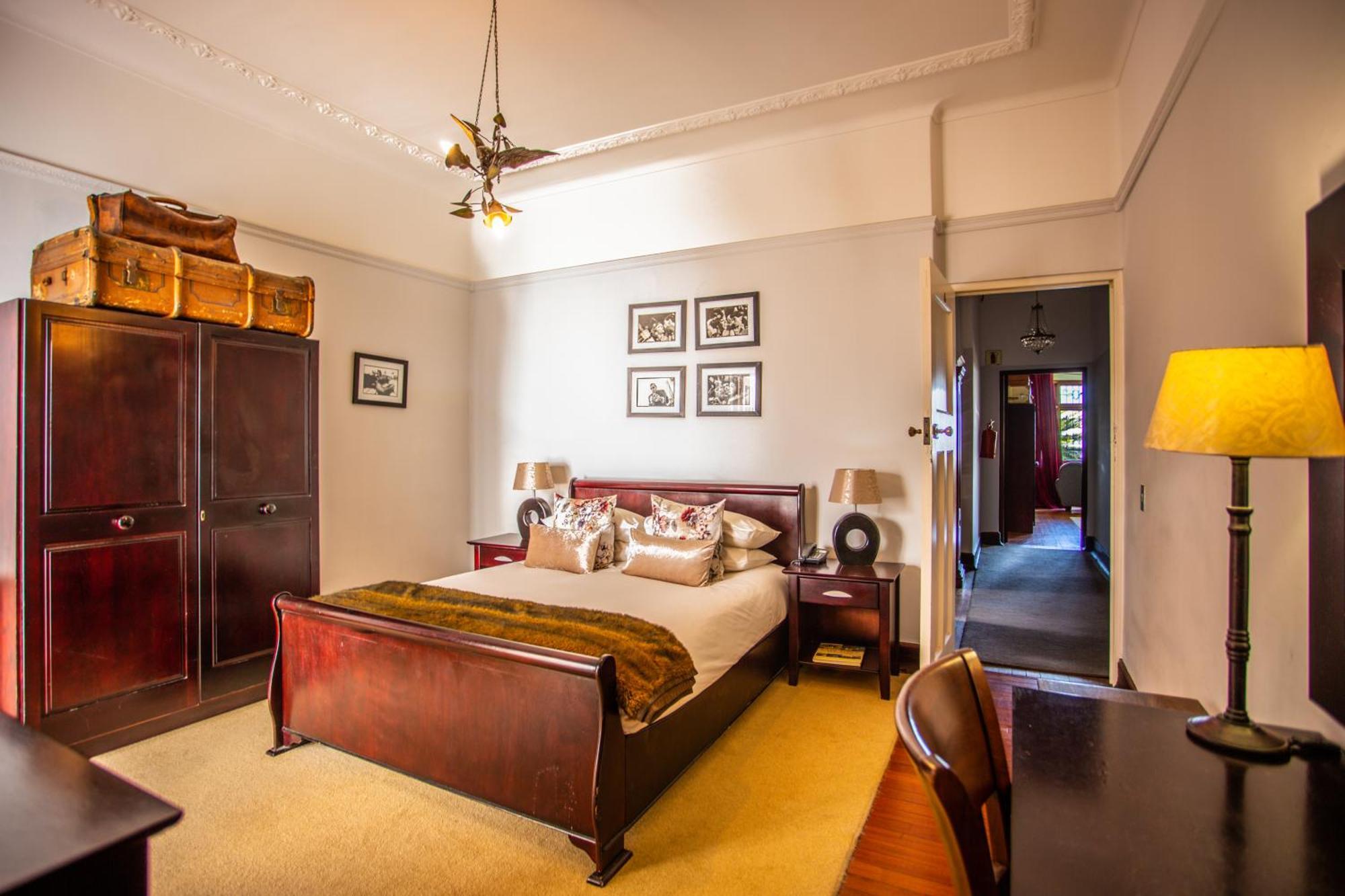 Cape Riviera Gasthof 4*