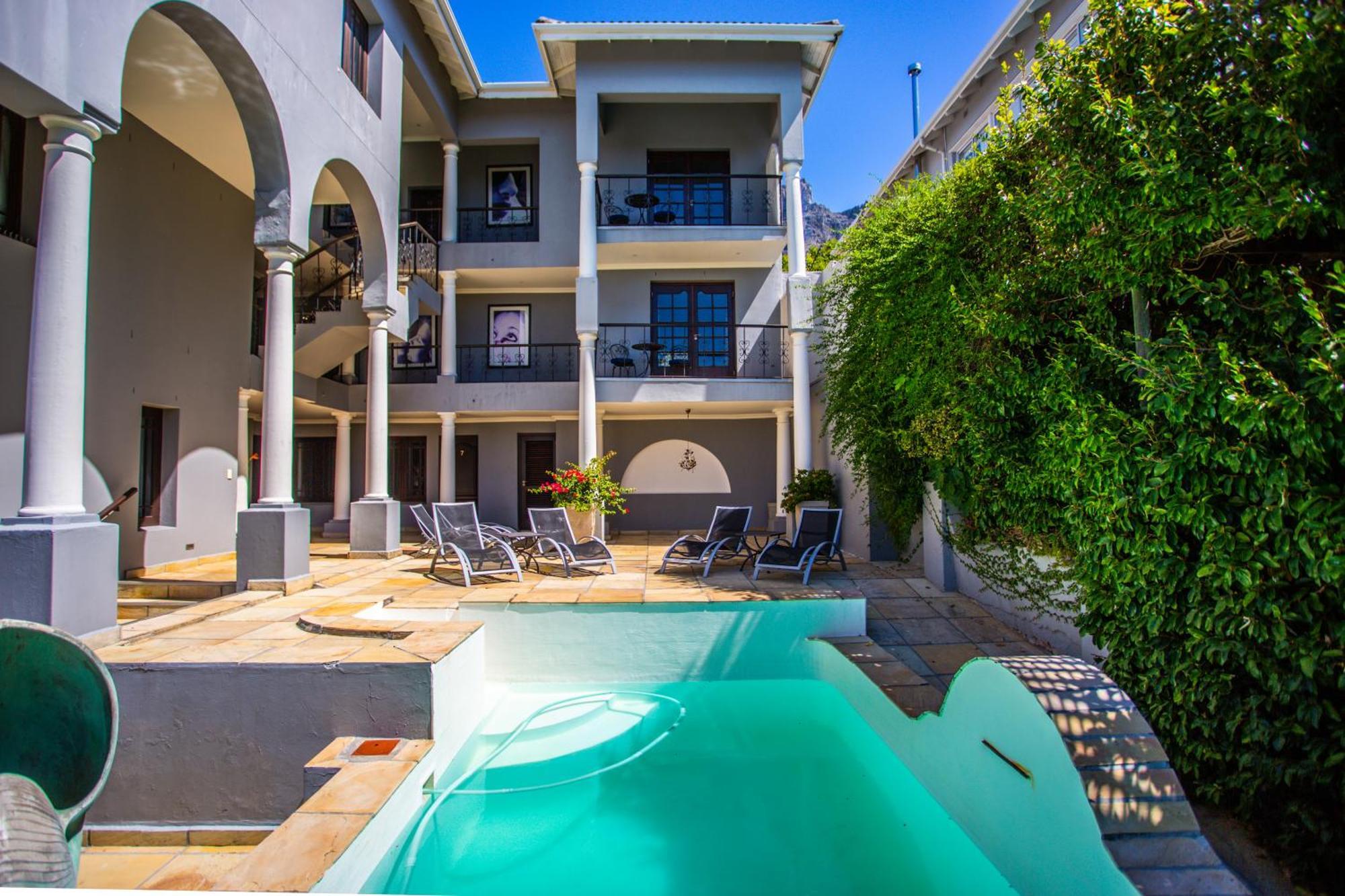 Guest house Cape Riviera