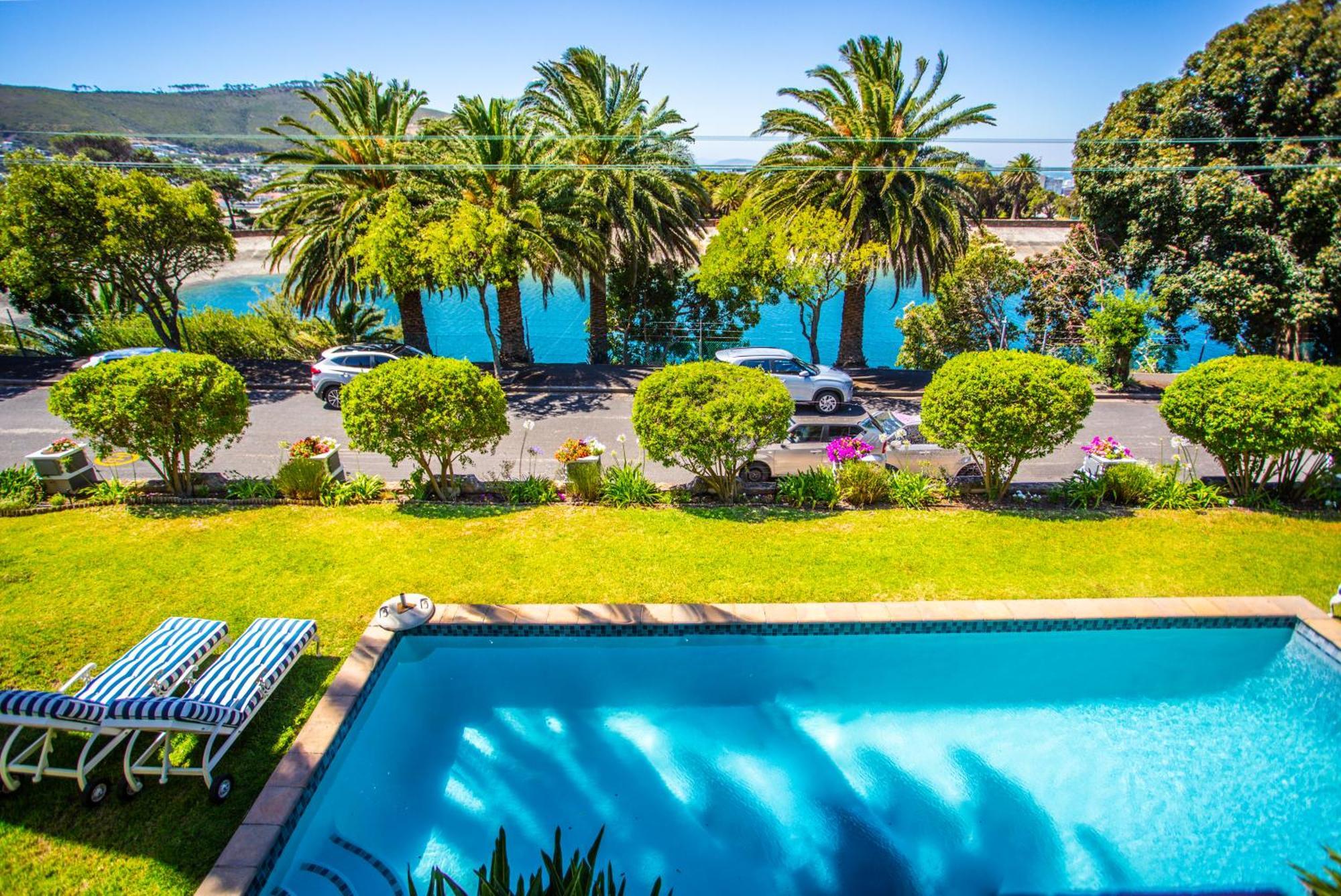 Cape Riviera 4*