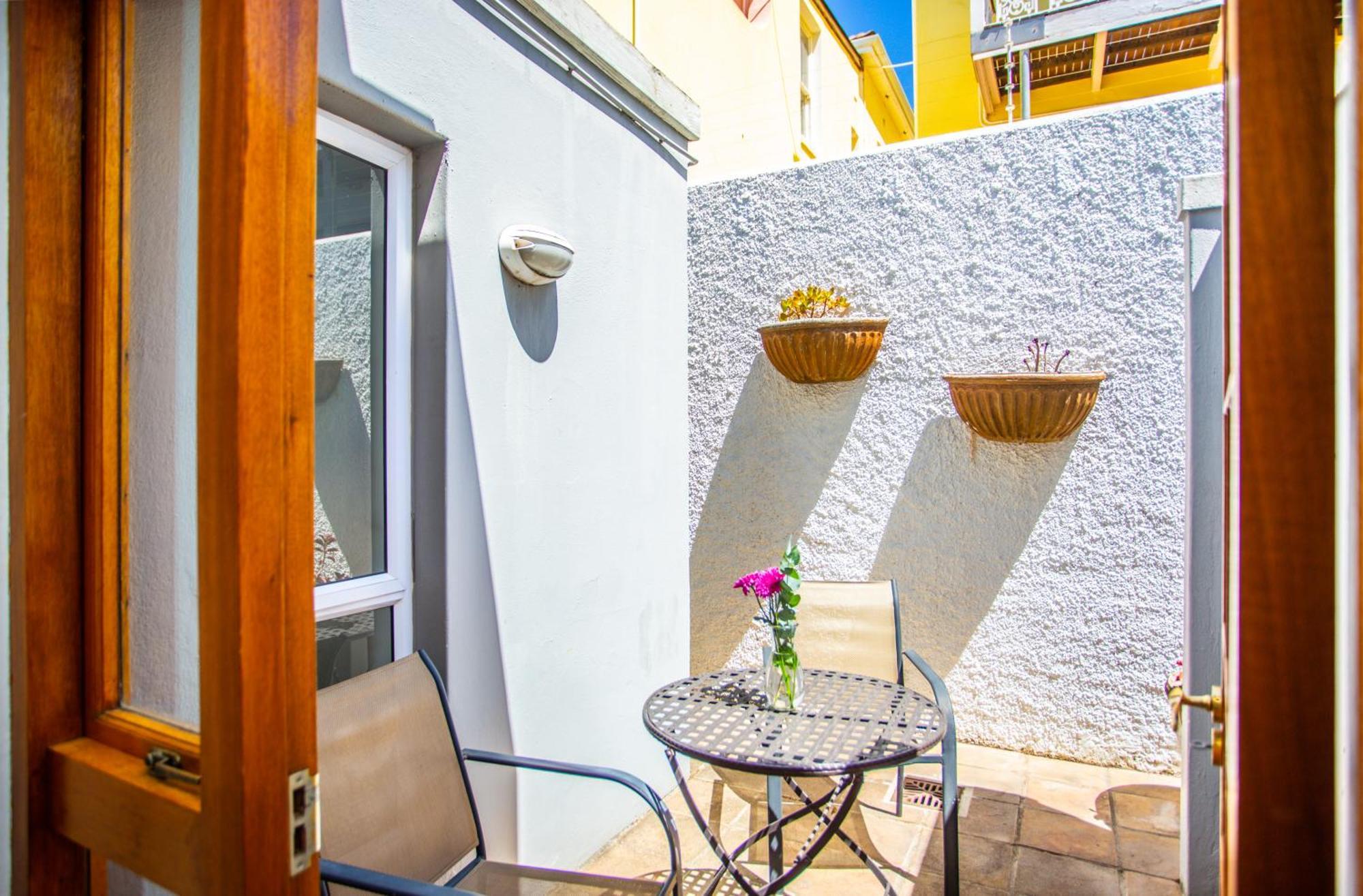 Cape Riviera Guest house