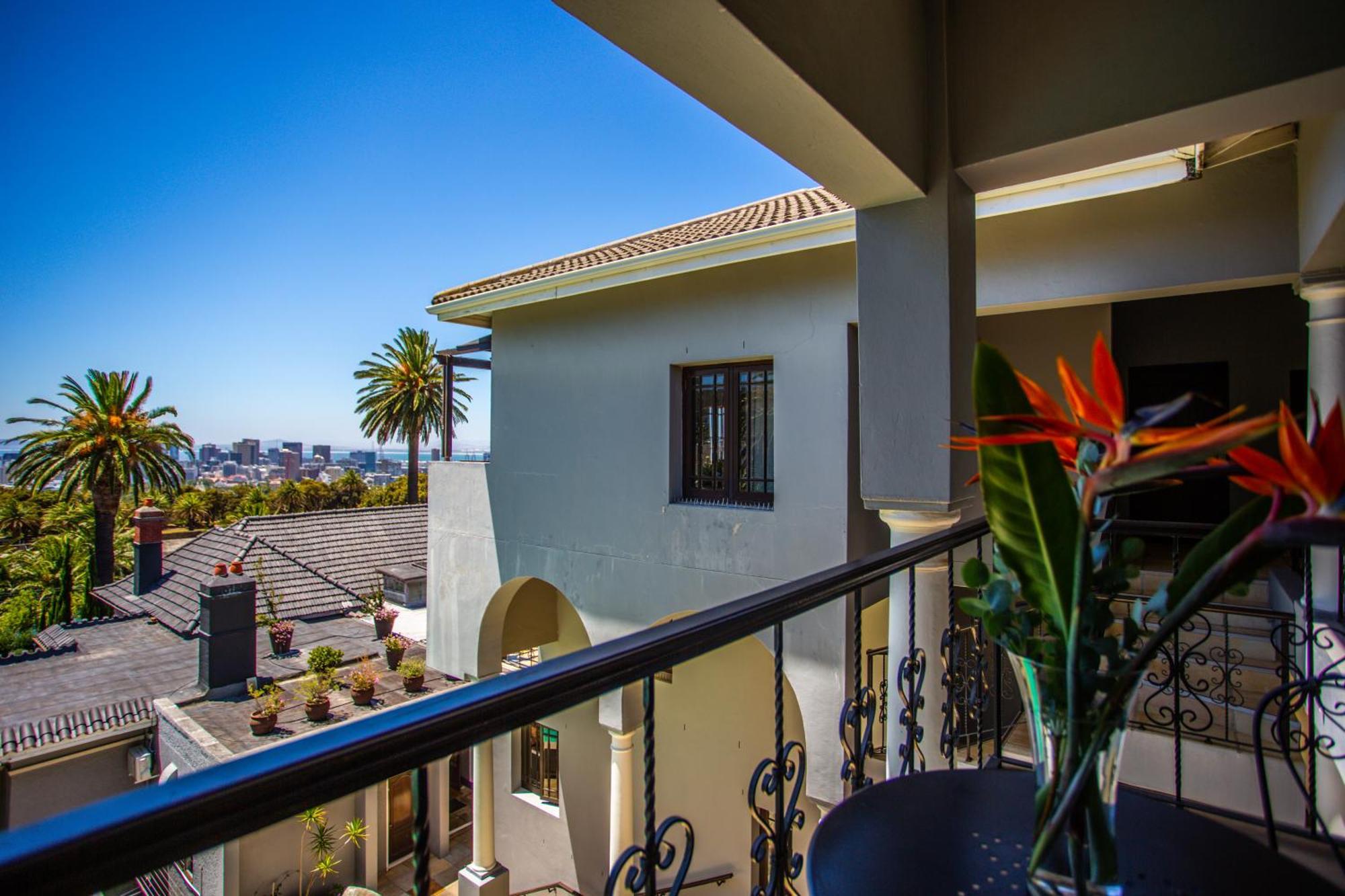 Cape Riviera Guest house