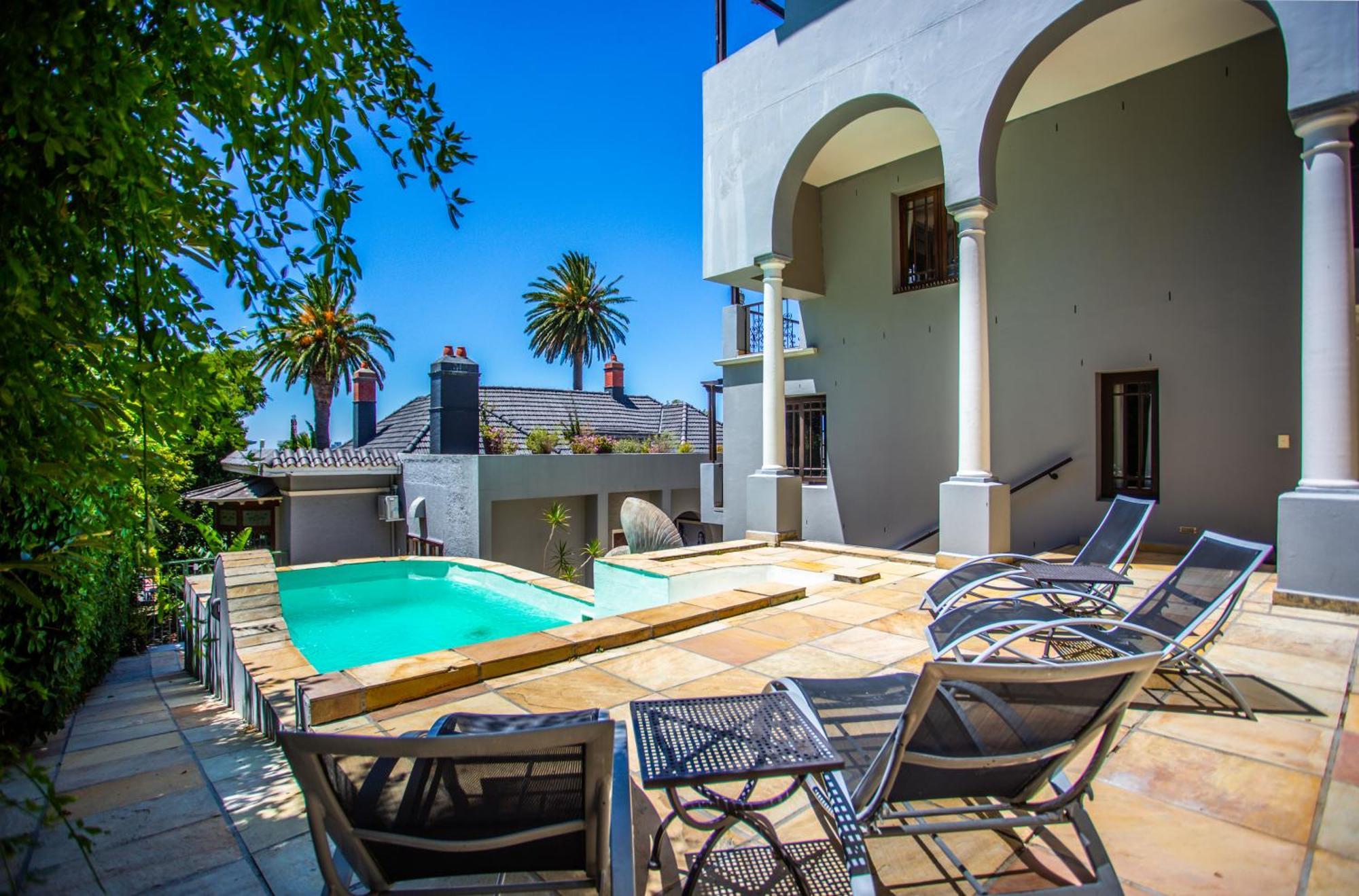 Guest house Cape Riviera