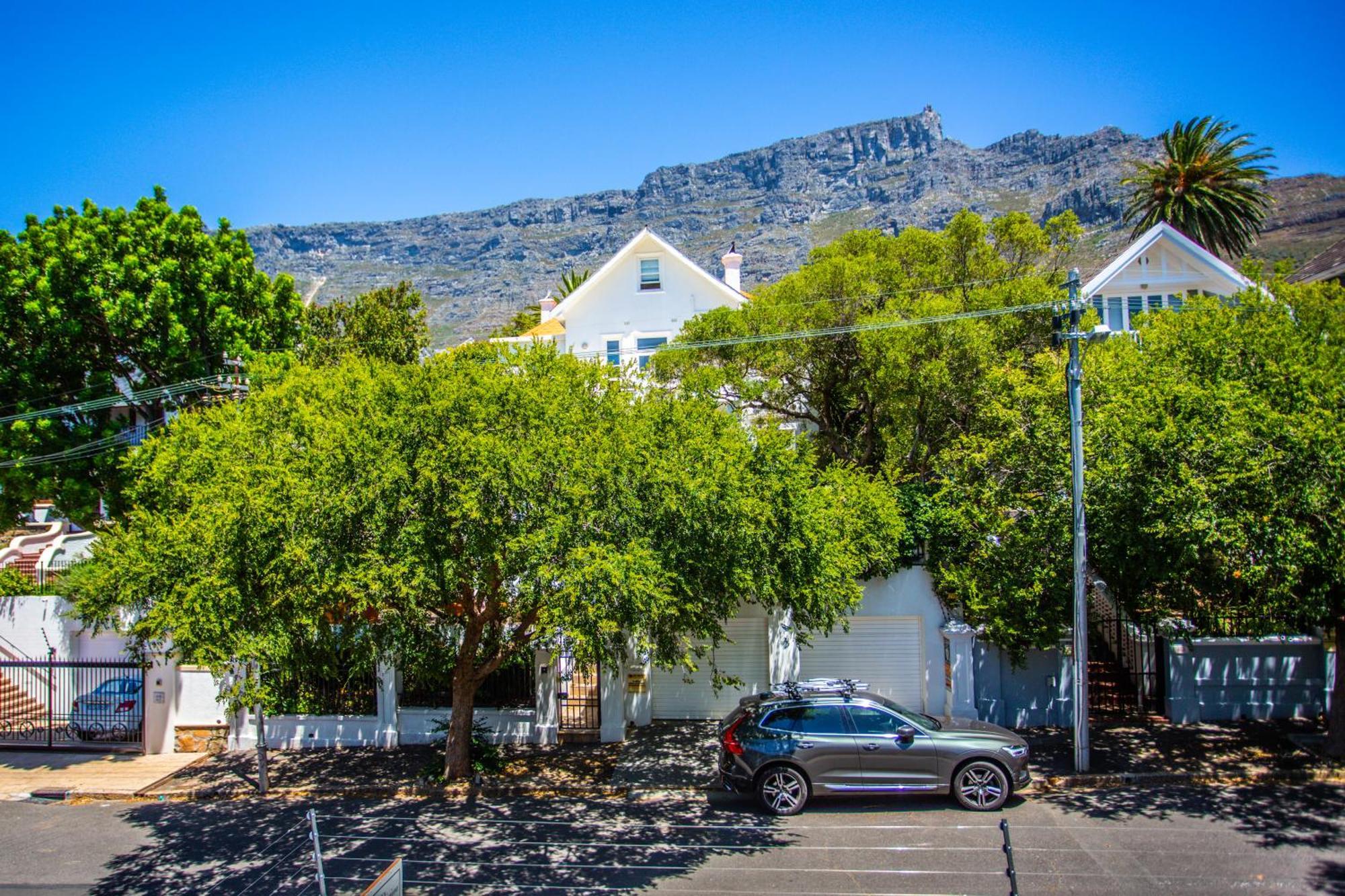 Cape Riviera 4* Cape Town