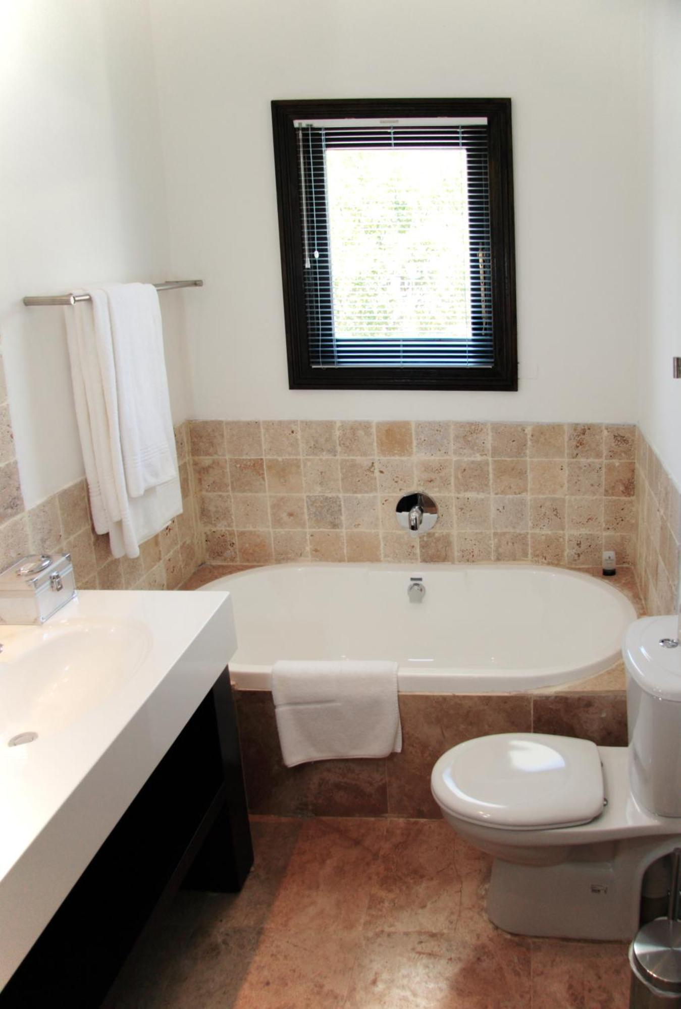 Cape Riviera 4*