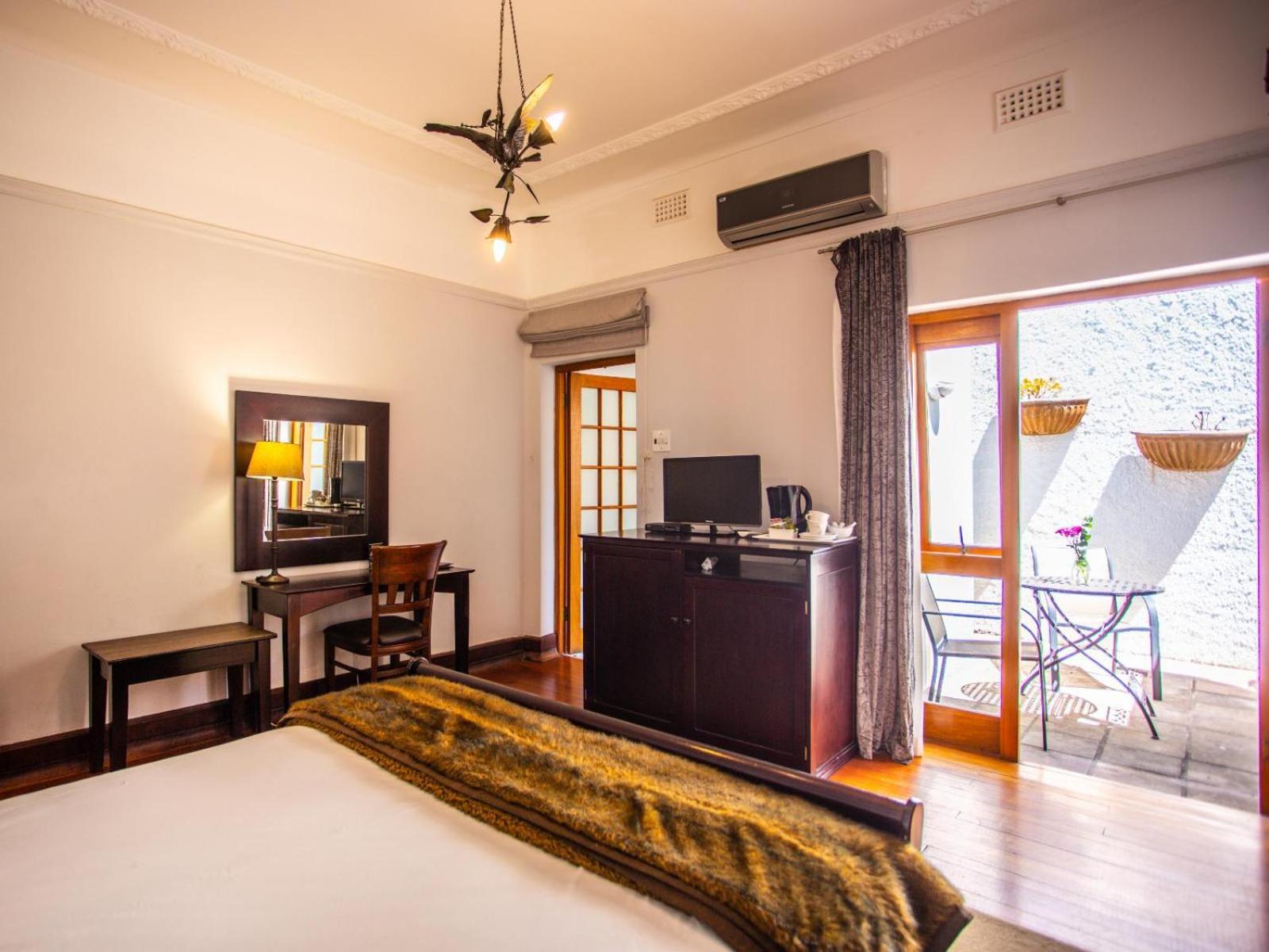 Cape Riviera Guest house 4*